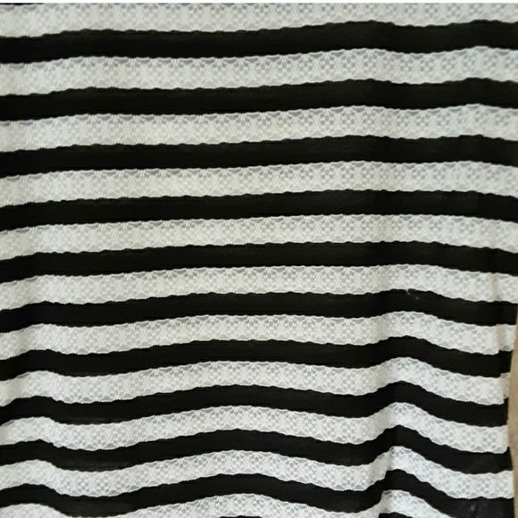 Cato lace striped black and white sjprt sleeve top shirt size medium - Picture 4 of 7